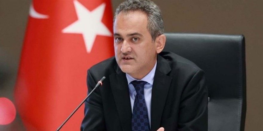 Mahmut Özer 2023 yılında uzman ve başöğretmenlerin alacağı ücreti açıkladı