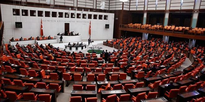 Öğrencinin faizi, vatandaşın borçları siliniyor! İki torbada 100'e yakın düzenleme var.