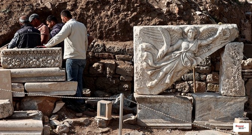 Efes'teki yangın tabakası altından 1400 yıllık beslenme alışkanlığı çıktı