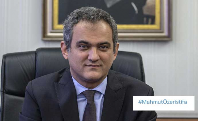 Öğretmenlerden Milli Eğitim Bakanı Mahmut Özer’e istifa çağrısı