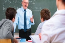 Öğretmen Maaşı En Az 25 Bin Olmalı