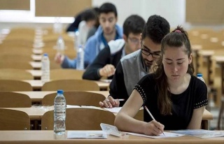 Üniversite Adayları İçin Ek Tercihte Son Gün...